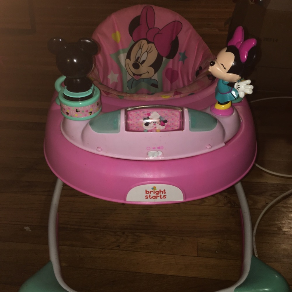 Minnie Mouse walker